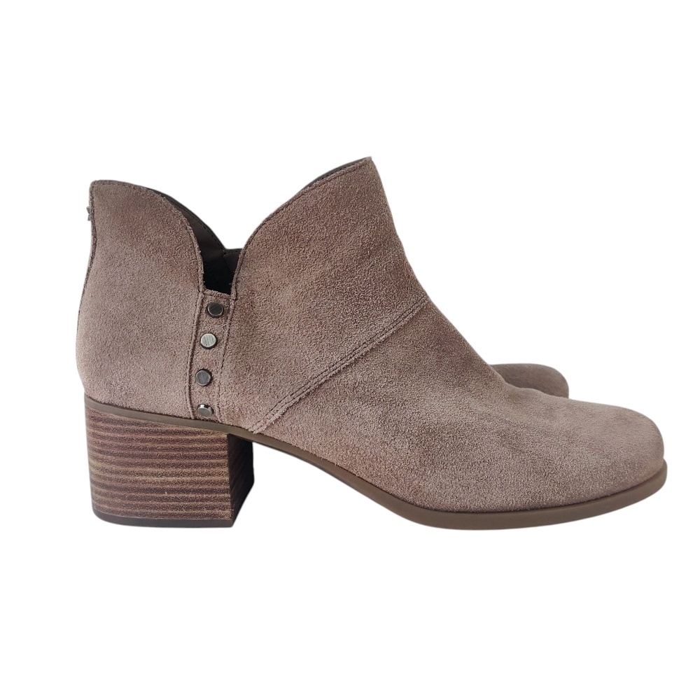 KOOLABURRA by UGG Suede Ankle Boots 12 Studded Amphora Sofiya Beige